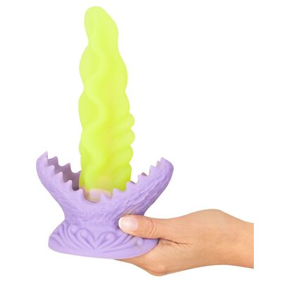 PASSIONATE PLANT-BEASTY COCKS-ΤΟ ΦΩΤΕΙΝΟ DILDO